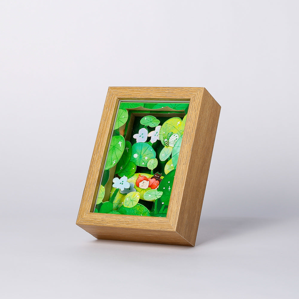 Summer Nap - Shadow Box